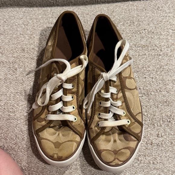 Coach Dee Logo Tennis Shoe Lace Up Brown Sneaker Size 8 - Picture 1 of 10
